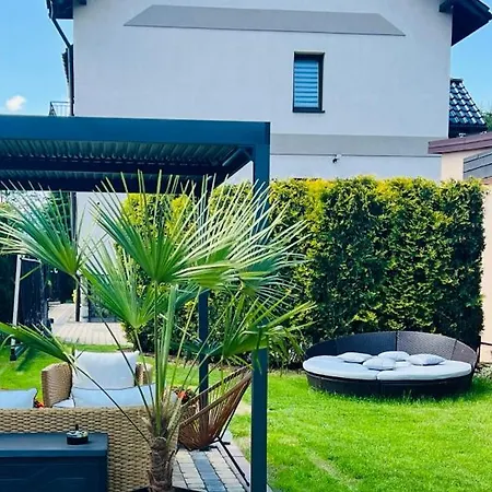 Deluxe Dom Z Sauna I Jacuzzi W Otoczeniu Gor, Lasu I Jeziora Villa *