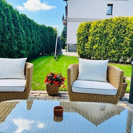 Вилла Deluxe Dom Z Sauna I Jacuzzi W Otoczeniu Gor, Lasu I Jeziora Lodygowice
